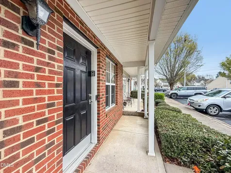 7931 Averette Hill Drive Raleigh NC 27616