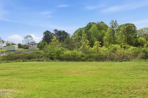203 Sunset Street Stem NC 27581