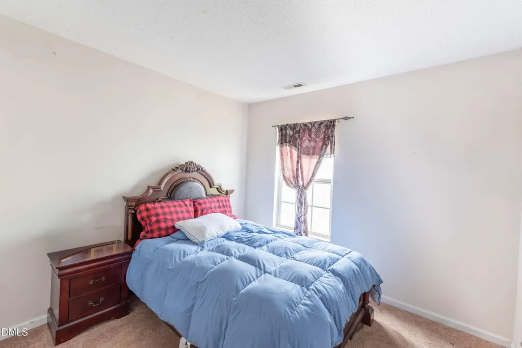220 Purple Leaf Road Fuquay Varina NC 27526