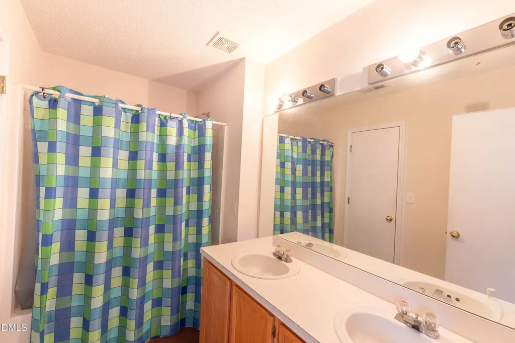 220 Purple Leaf Road Fuquay Varina NC 27526