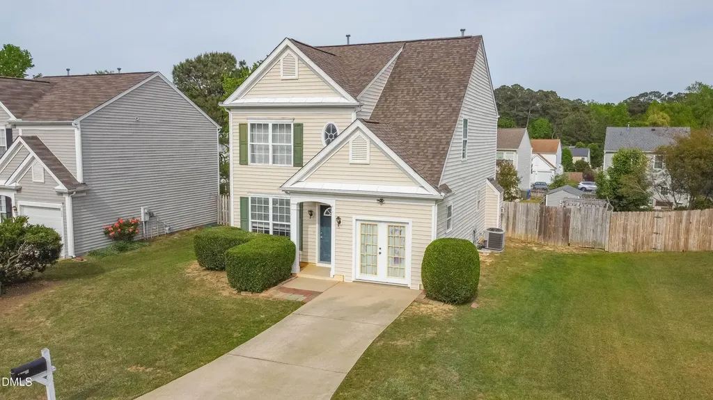 220 Purple Leaf Road Fuquay Varina NC 27526