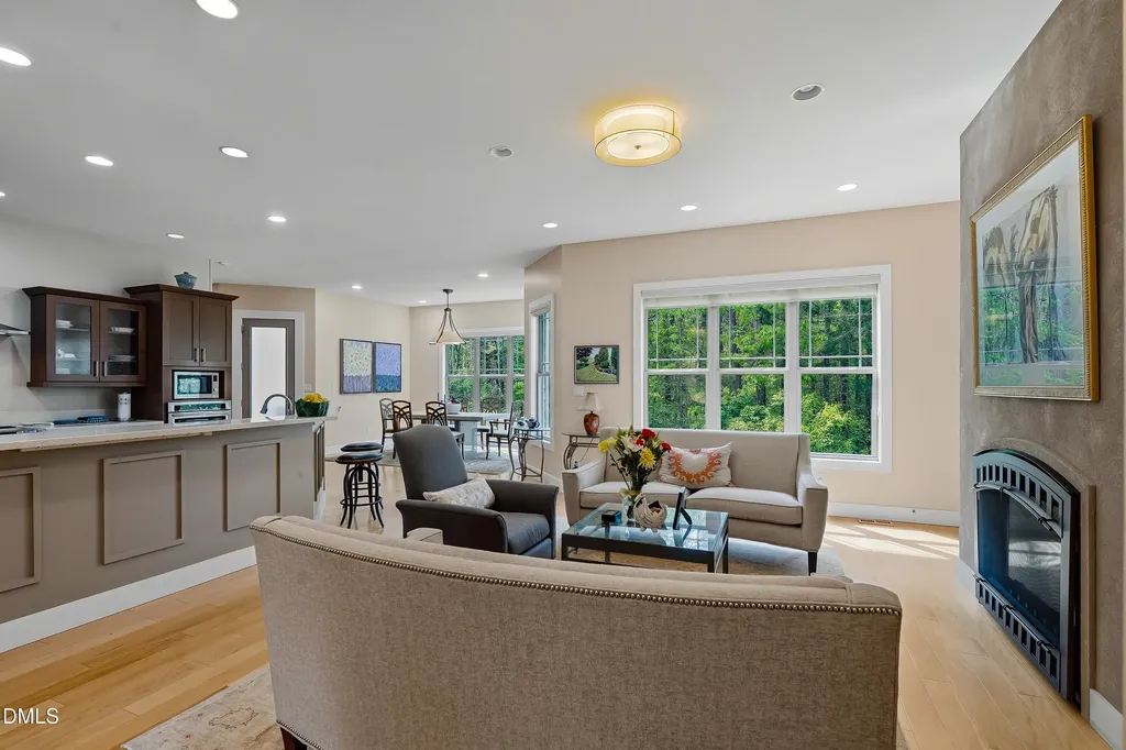 10004 Sandcreek Court Chapel Hill NC 27517