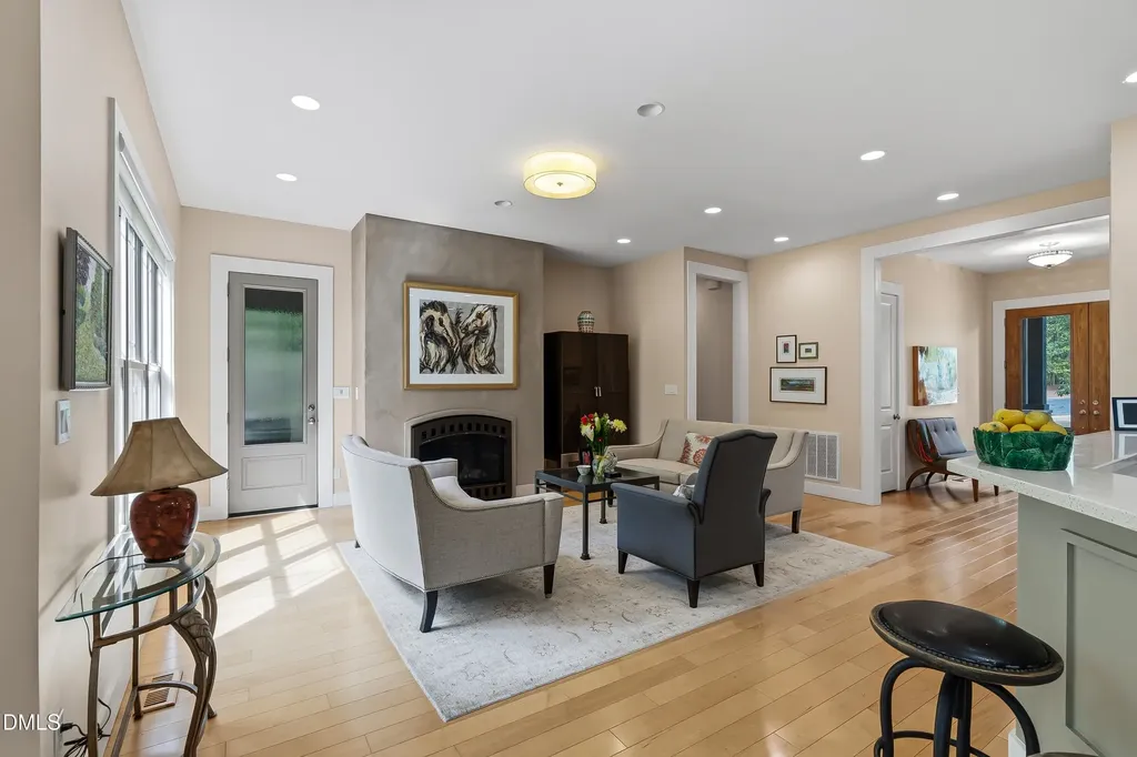10004 Sandcreek Court Chapel Hill NC 27517