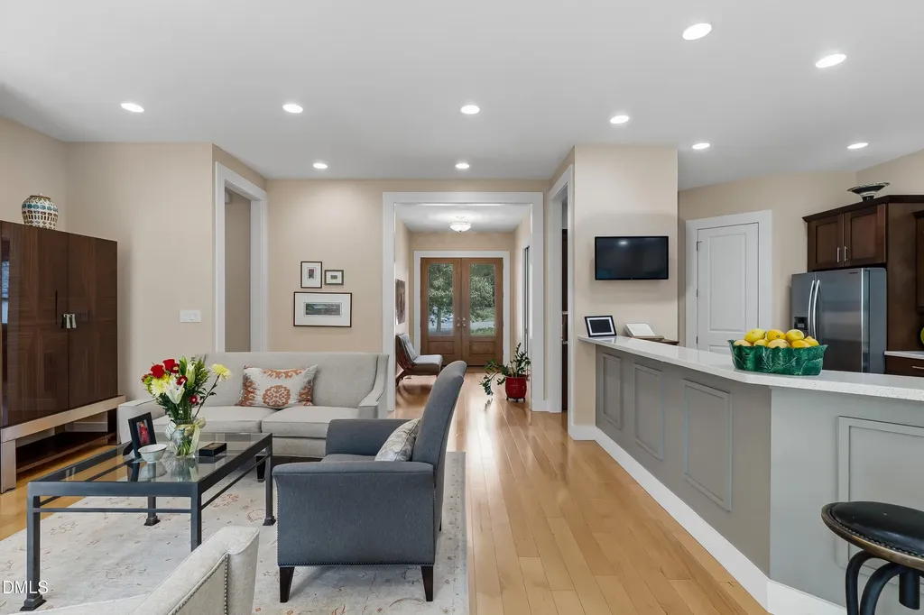 10004 Sandcreek Court Chapel Hill NC 27517
