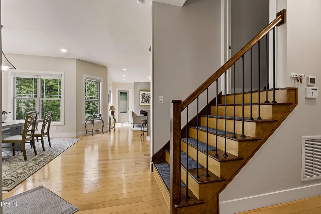10004 Sandcreek Court Chapel Hill NC 27517