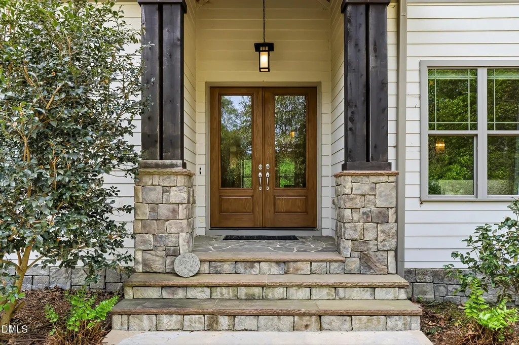 10004 Sandcreek Court Chapel Hill NC 27517