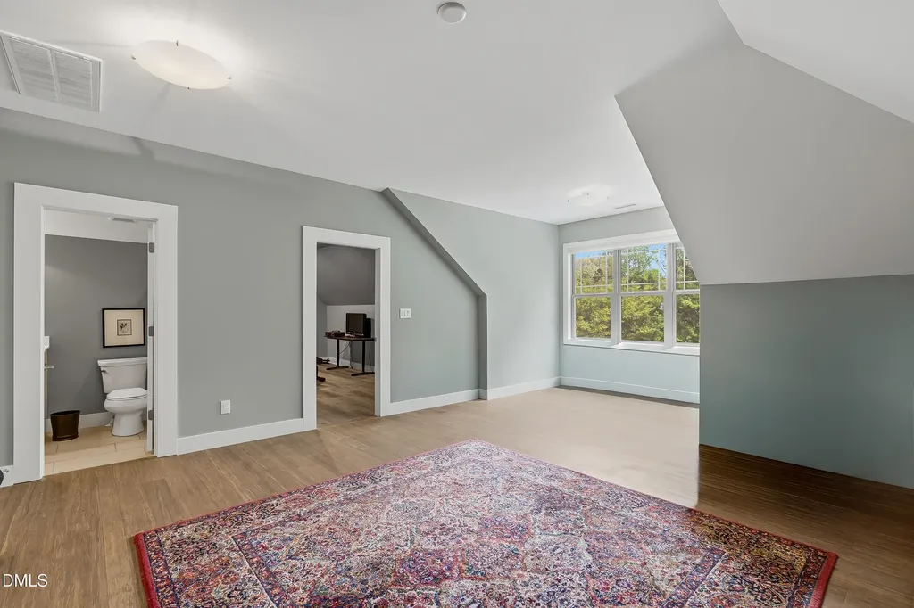 10004 Sandcreek Court Chapel Hill NC 27517