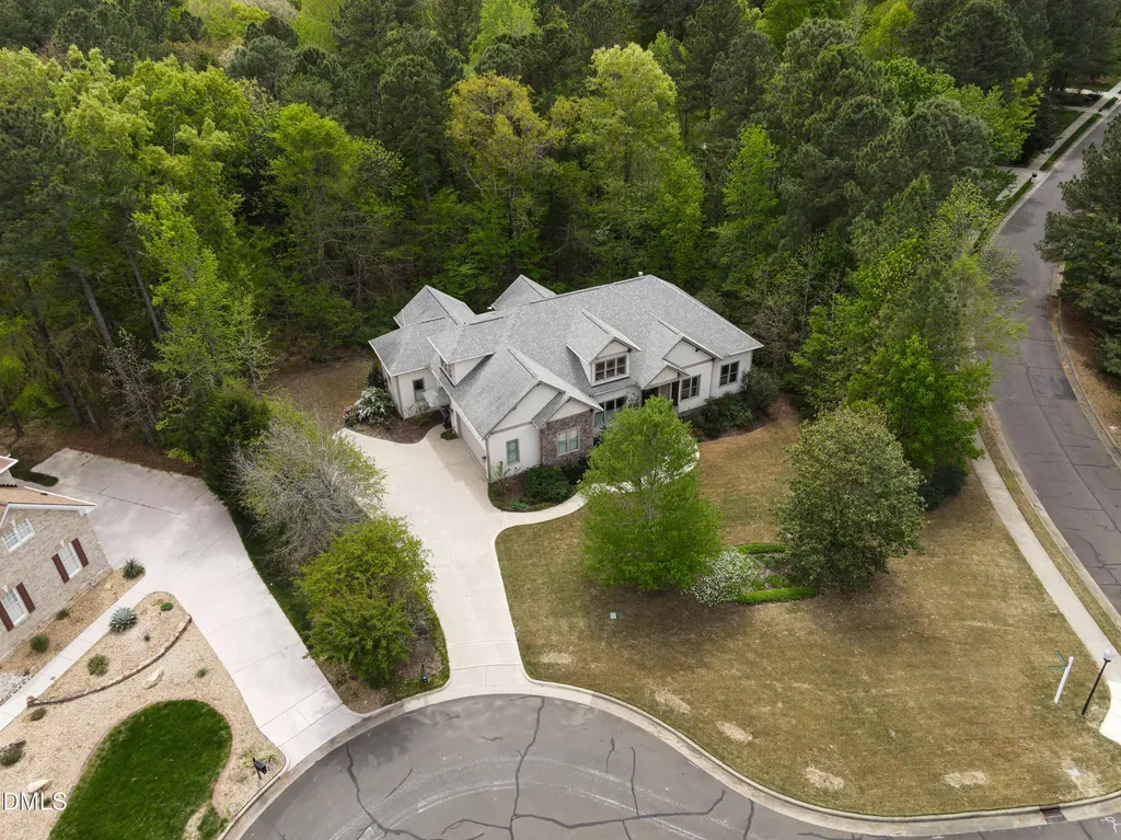 10004 Sandcreek Court Chapel Hill NC 27517