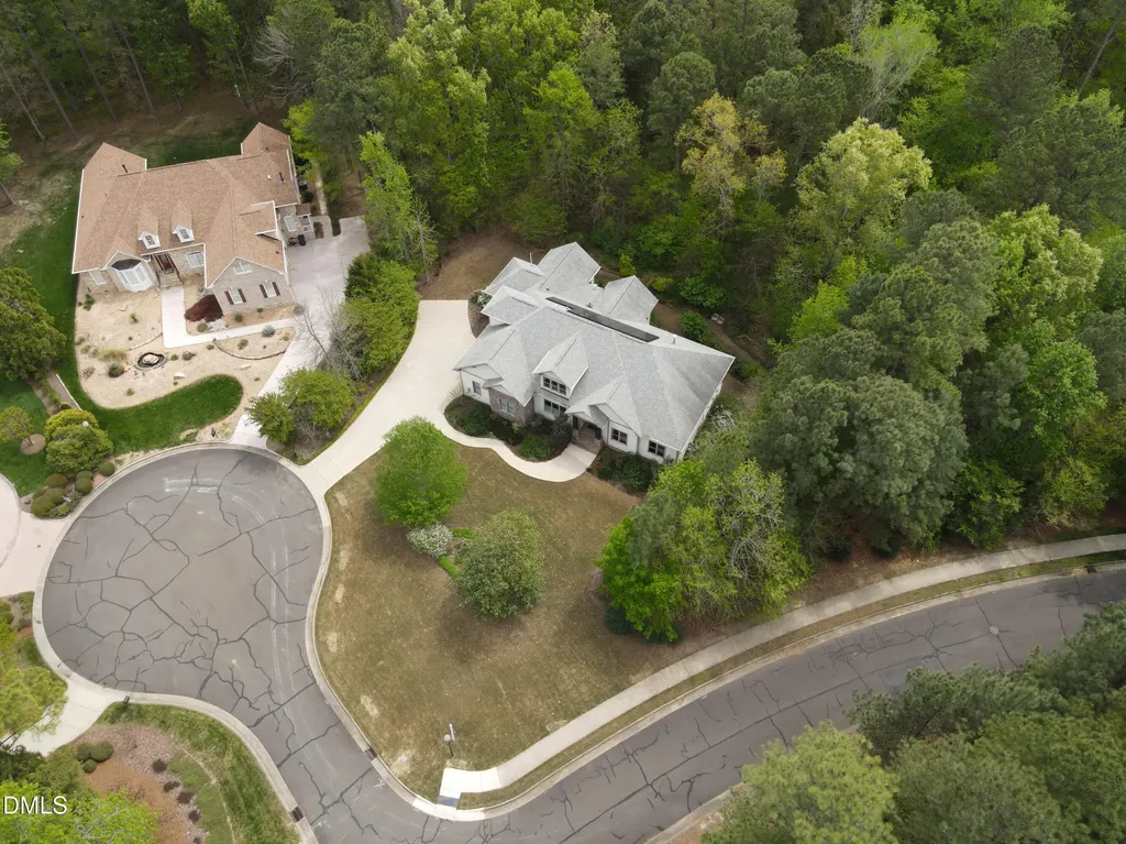 10004 Sandcreek Court Chapel Hill NC 27517