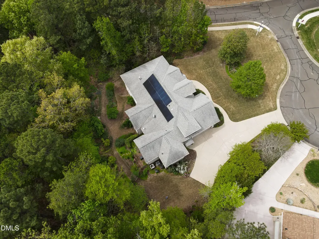 10004 Sandcreek Court Chapel Hill NC 27517