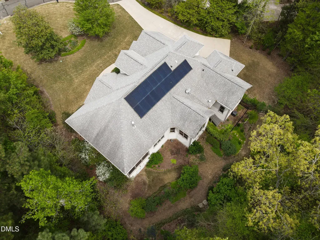 10004 Sandcreek Court Chapel Hill NC 27517