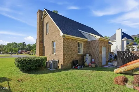 3701 Cornwallis Road Kinston NC 28504