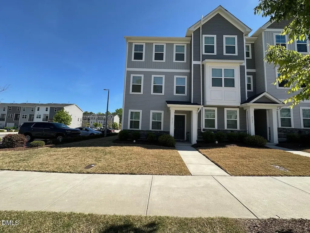 2521 Laurel Valley Way Raleigh NC 27604