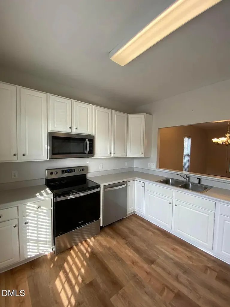 9110 Grassington Way Raleigh NC 27615