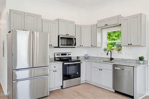 413 Bradley Street Burlington NC 27215