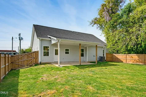 413 Bradley Street Burlington NC 27215