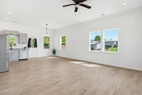 413 Bradley Street Burlington NC 27215