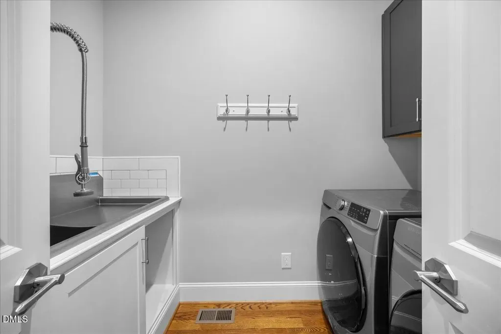 5801 Bramblewood Drive Raleigh NC 27612