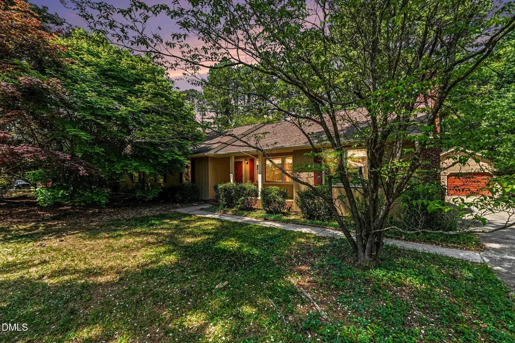 8612 Maidstone Court Raleigh NC 27613