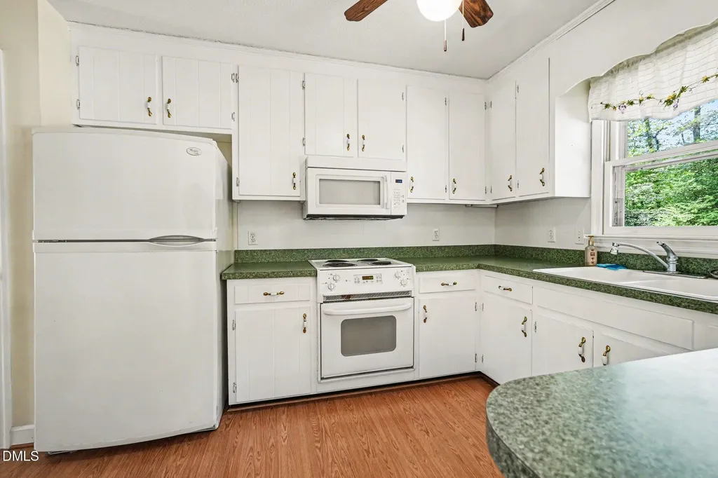 8612 Maidstone Court Raleigh NC 27613