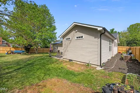 1066 S Third Street Mebane NC 27302