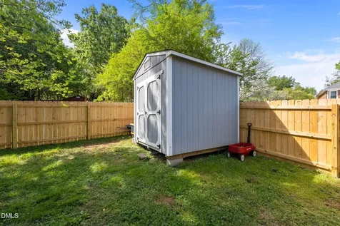 1066 S Third Street Mebane NC 27302