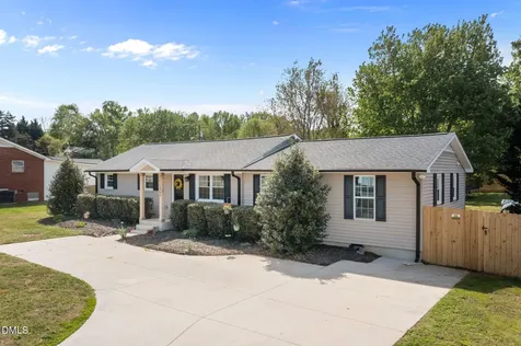 1066 S Third Street Mebane NC 27302