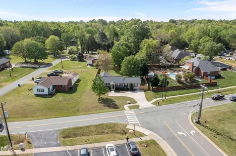 1066 S Third Street Mebane NC 27302