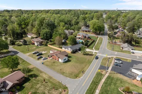 1066 S Third Street Mebane NC 27302