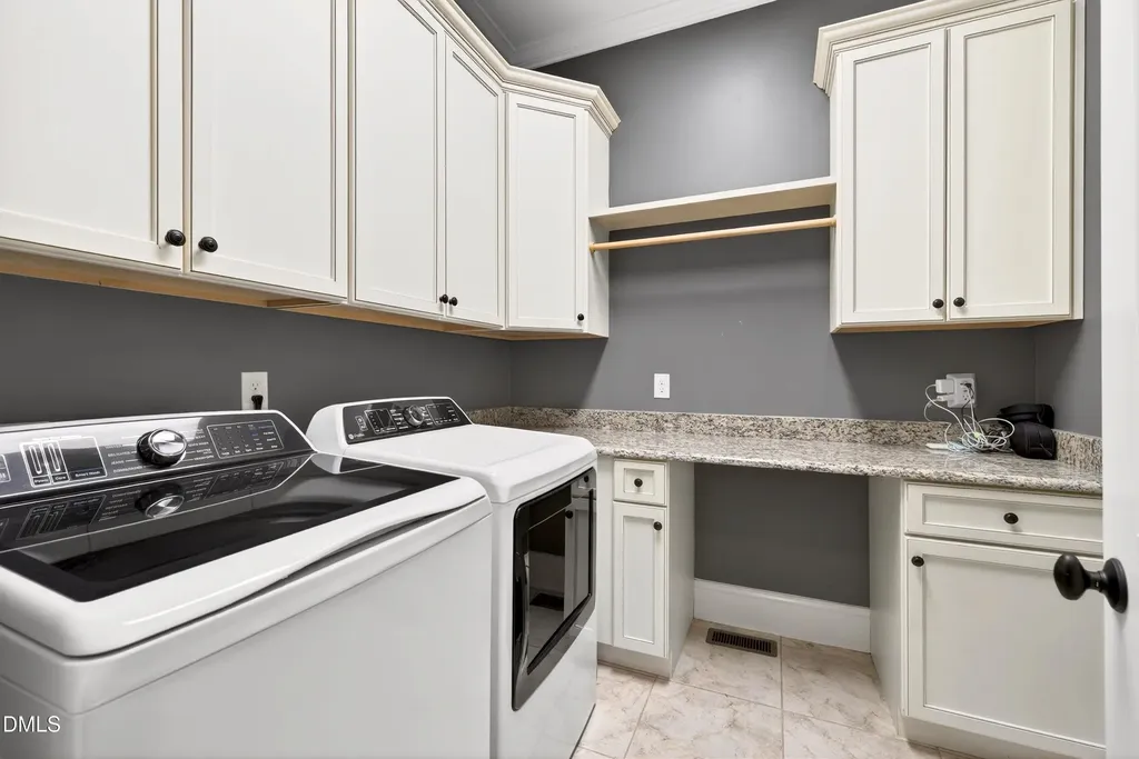 3513 Eilla Bluffs Court Raleigh NC 27606