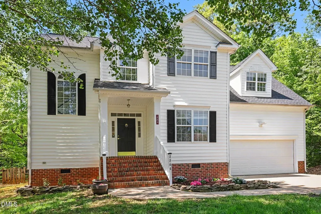 2204 Becketts Ridge Drive Hillsborough NC 27278