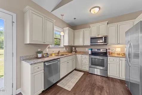196 Watersedge Lane Smithfield NC 27577