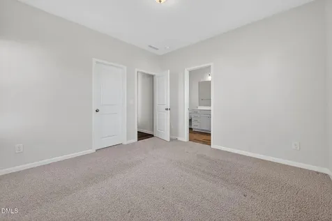 400 White Iris Loop Cary NC 27519