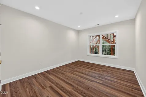400 White Iris Loop Cary NC 27519