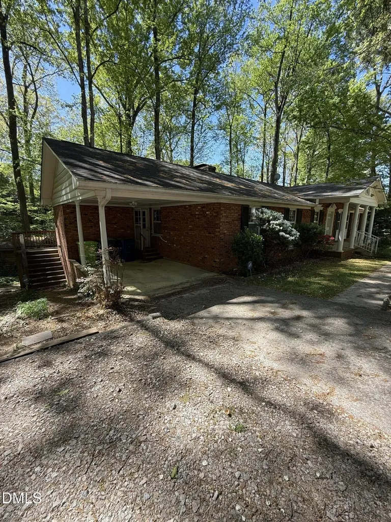 1009 Temple Street Raleigh NC 27609