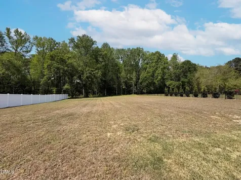 1717 Willow Landing Way Willow Springs NC 27592