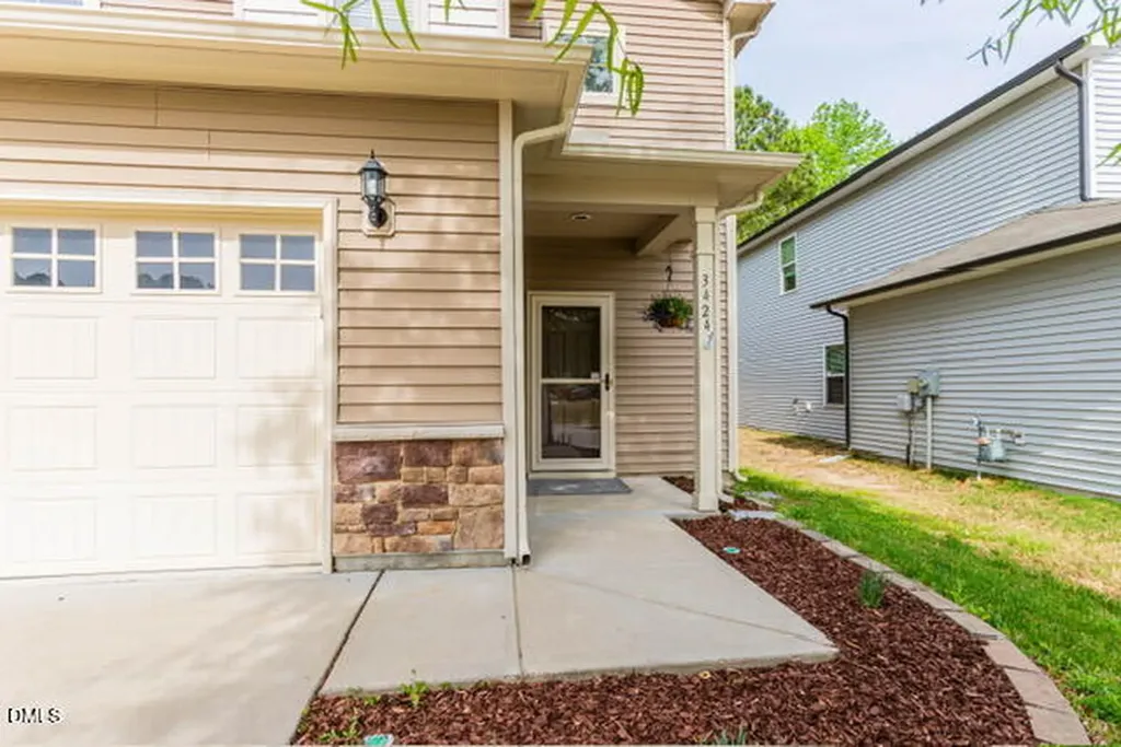 3424 Althorp Drive Raleigh NC 27616