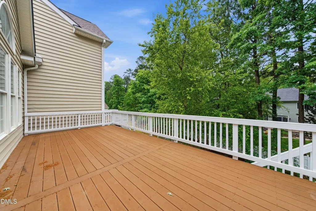9125 White Eagle Court Raleigh NC 27617
