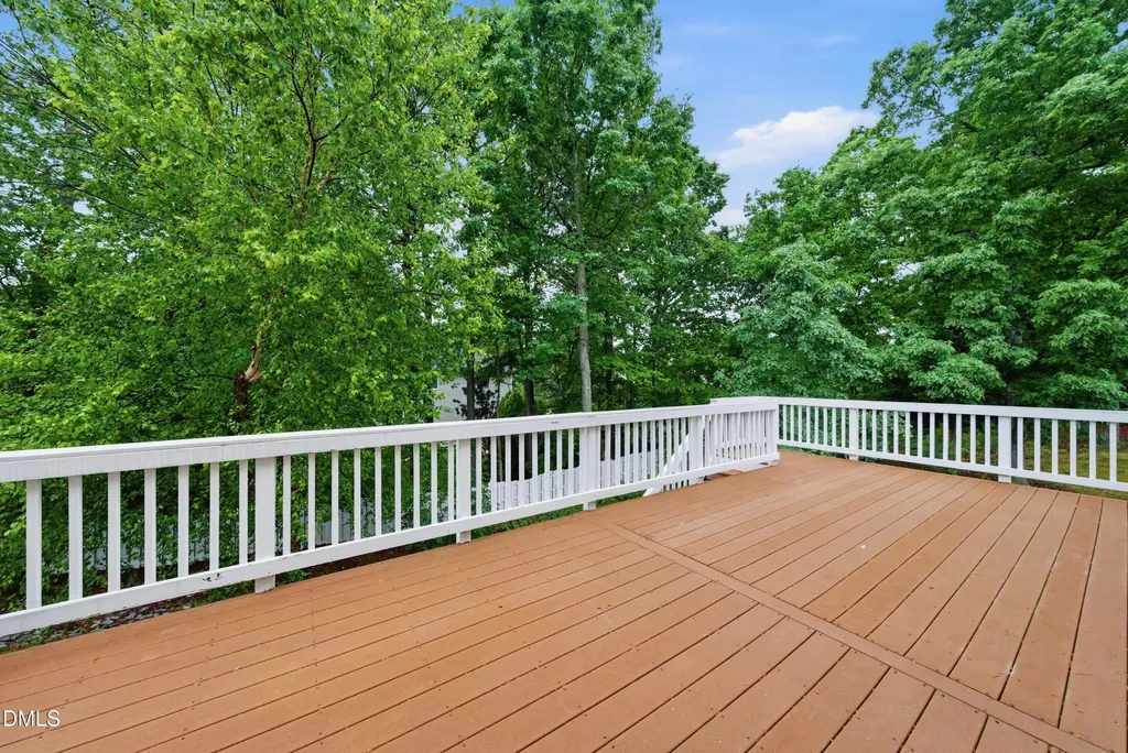 9125 White Eagle Court Raleigh NC 27617