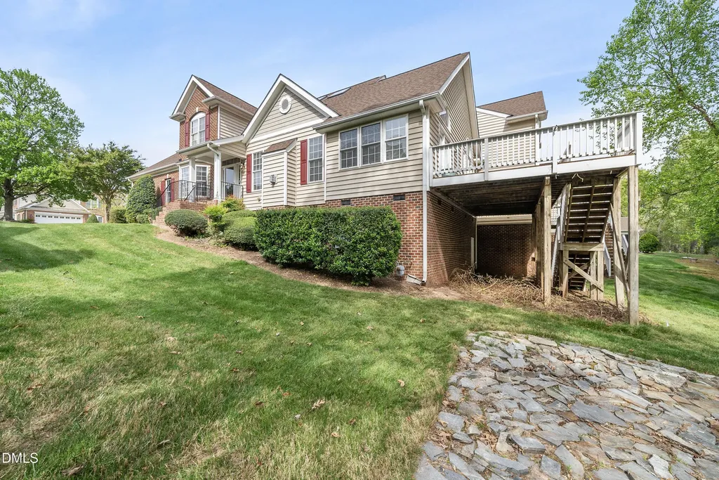 9125 White Eagle Court Raleigh NC 27617