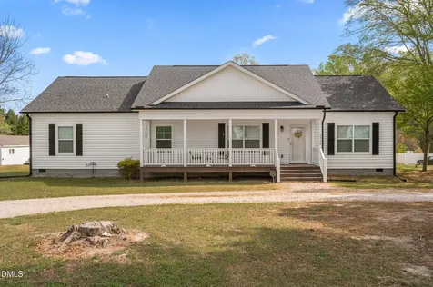 2795 Johnny Baker Road Willow Springs NC 27592