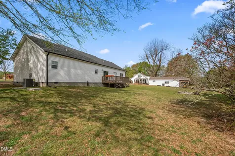 2795 Johnny Baker Road Willow Springs NC 27592