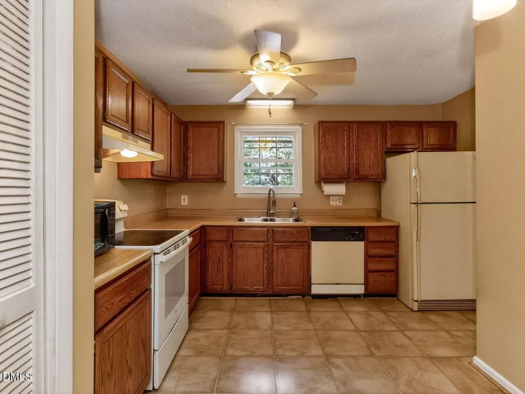 5410 Ridgeloch Place Raleigh NC 27612