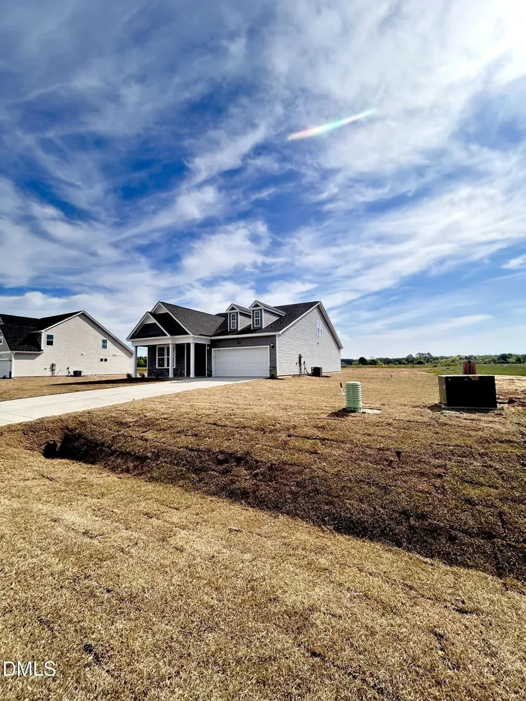 82 Maverick Lane Dunn NC 28334