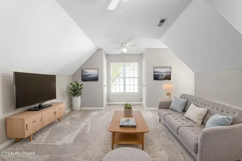 816 Hawthorn Ridge Drive Whitsett NC 27377