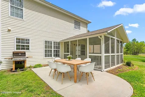 816 Hawthorn Ridge Drive Whitsett NC 27377