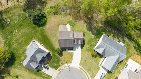 816 Hawthorn Ridge Drive Whitsett NC 27377