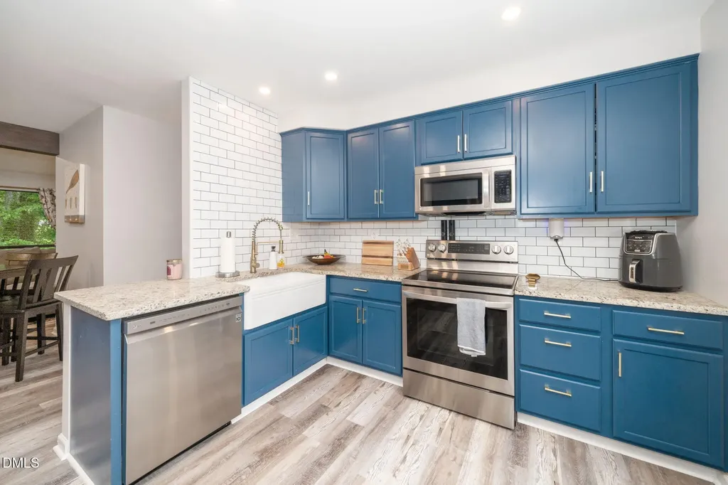5961 Dixon Drive Raleigh NC 27609