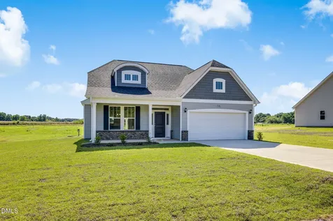 126 Maverick Lane Dunn NC 28334