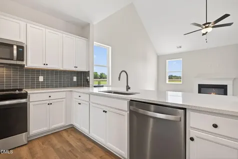 102 Maverick Lane Dunn NC 28334